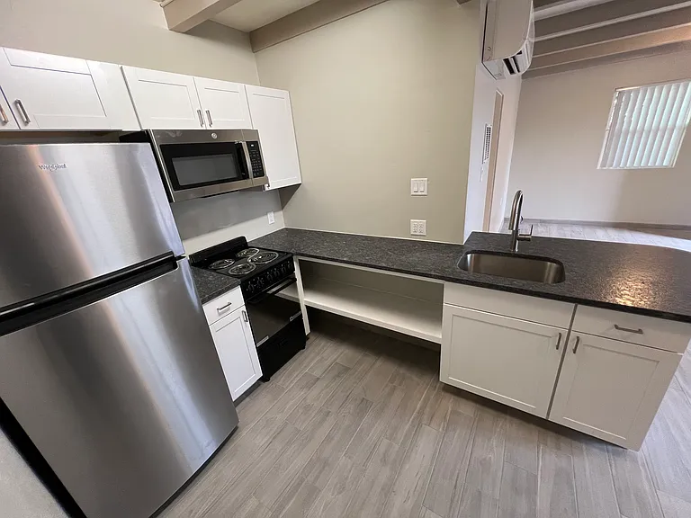 1716 S Solano Dr #12 — Photo 4