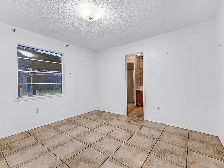 165 Greenforest Trl — Photo 14