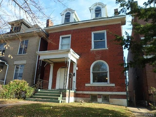 1st image of 1212 Clara Ave