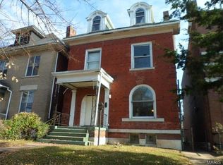 1212 Clara Ave, Saint Louis, MO 63112