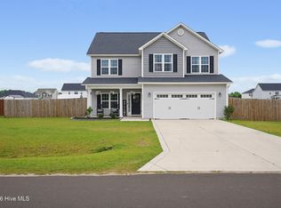 611 Turkey Trot Trl, Maysville, NC 28555