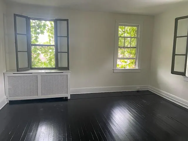 Back bedroom