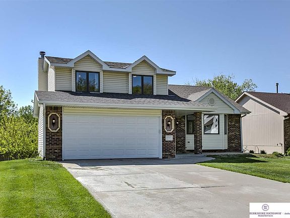 2nd image of 8110 S 50th Ave