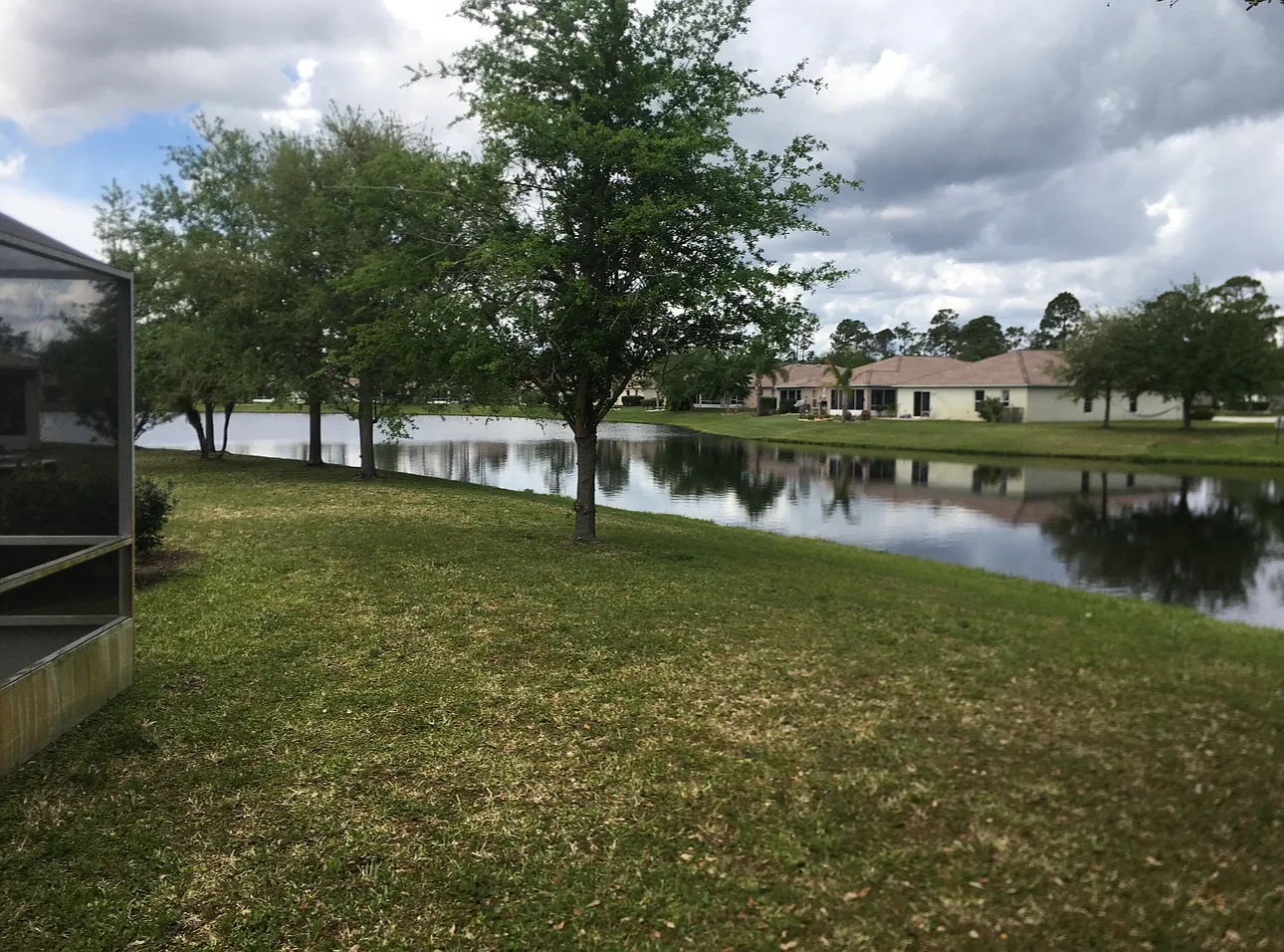 101 Brasswood Ct — Photo 4