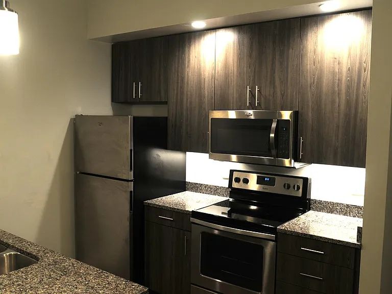 117 W Broad St #303 — Photo 4