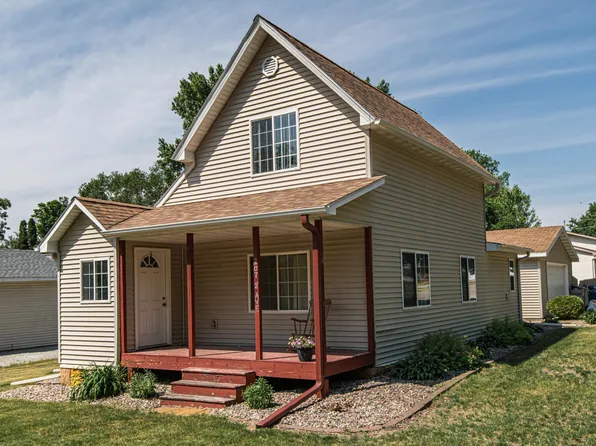 207 2nd Ave NE, Kasson, MN 55944