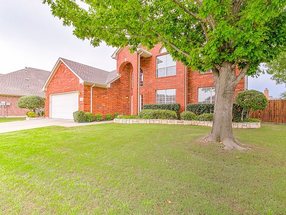 2nd image of 4104 Ashmont Ct