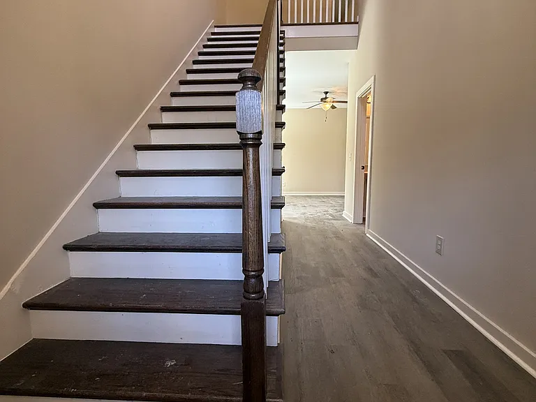 20478 Castle Ridge Rd — Photo 15