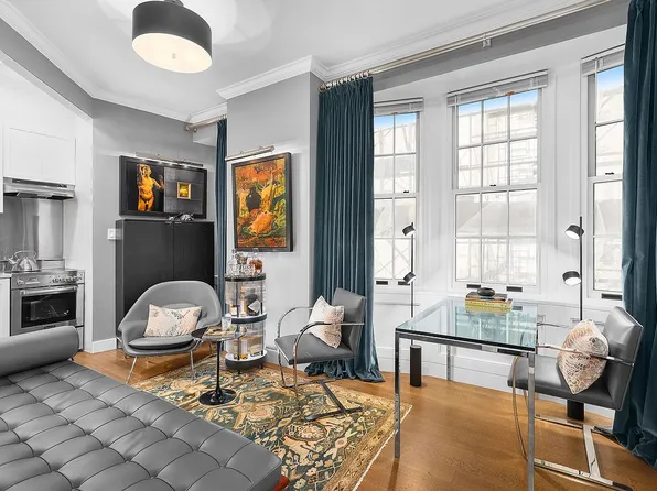 11 E 68th St #7J, New York, NY 10065
