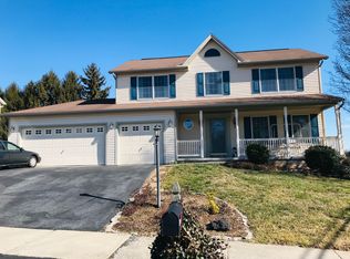 375 Benyou Ln, New Cumberland, PA 17070