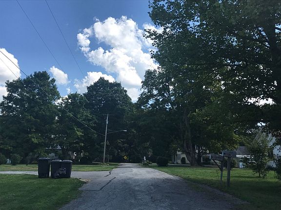 4th image of 6650 Park Dr