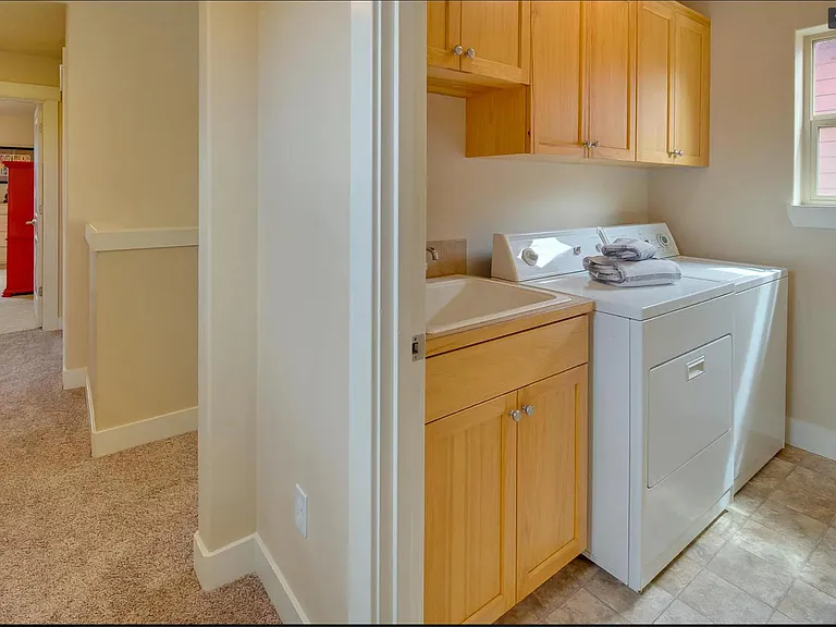 3138 NE Monte Vista Ln — Photo 15
