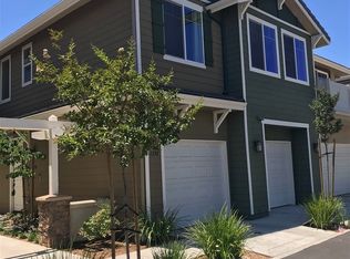 1330 Shoshone Falls Dr, Ramona, CA 92065