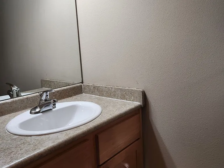 6216 Malloy Ave — Photo 16