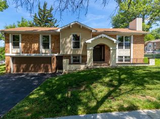 4427 Vermilion Dr, Saint Louis, MO