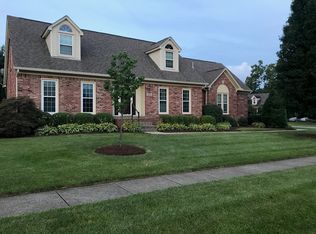 9500 Dabney Carr Dr, Jeffersontown, KY 40299