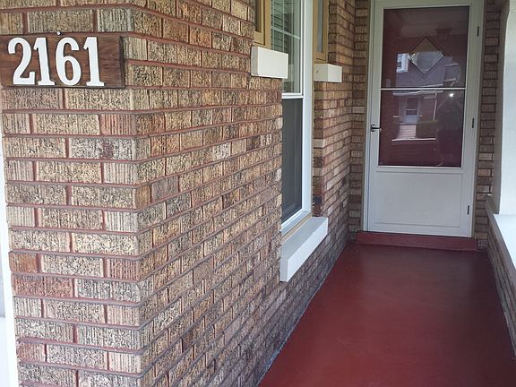 4th image of 2161 Winston Ave