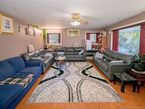 4th image of 26 Hachey Ave