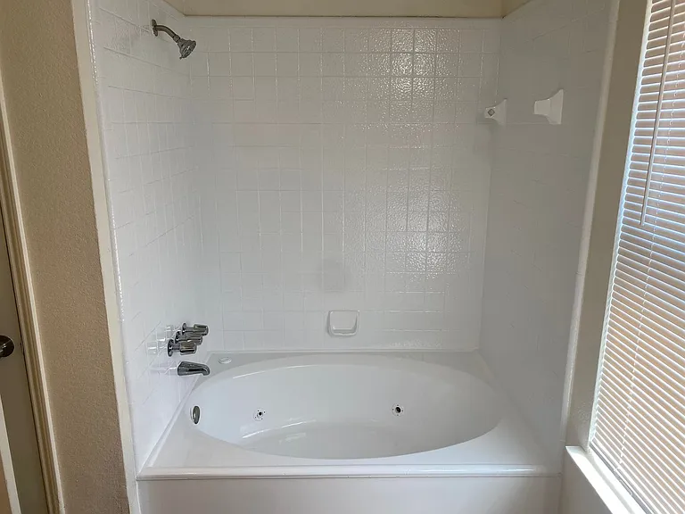 923 Simon Dr — Photo 14
