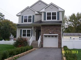 1790 Oak Rd, North Brunswick, NJ 08902