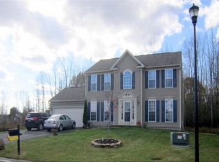 5561 Cairns Trl, Clay, NY 13041