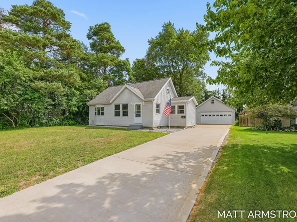 3320 Taft Ave SW, Wyoming, MI 49519