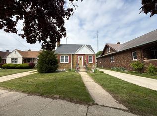 2108 Washington Rd, Kenosha, WI 53140
