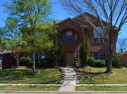 1st image of 743 Aspen Ct