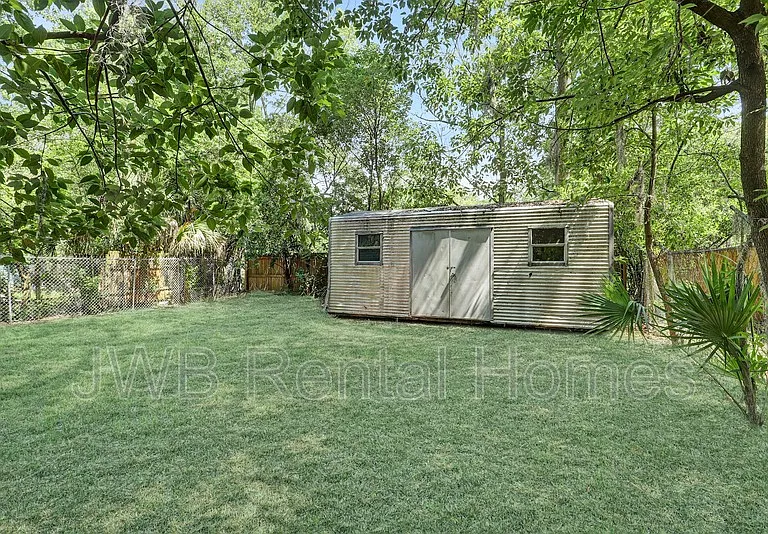 2069 Talladega Rd — Photo 15