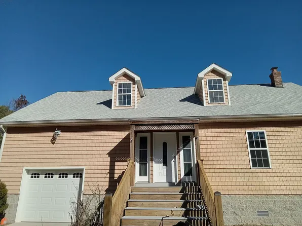 601 Pigott Rd, Gloucester, NC 28528