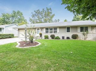 913 Roosevelt St, River Falls, WI 54022
