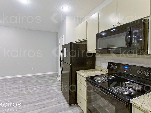 5th image of 2011 Wilson Rd Unit A