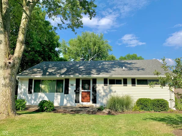 702 N Shellbark Rd, Muncie, IN 47304
