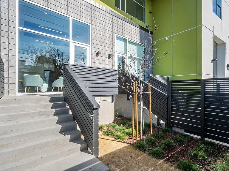 950 Lofts — Photo 85