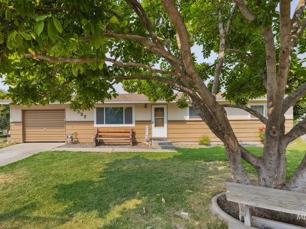 2325 Roxy Cir, Payette, ID 83661