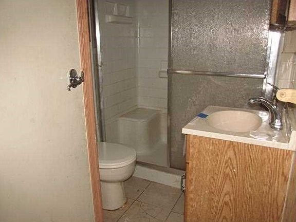 5th image of 103 S 5th St