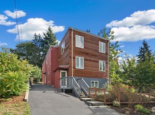 11032 38th Ave NE, Seattle, WA 98125