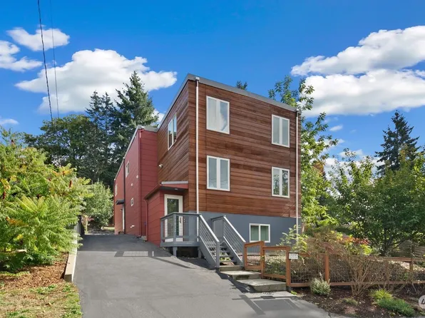 11032 38th Avenue NE, Seattle, WA 98125