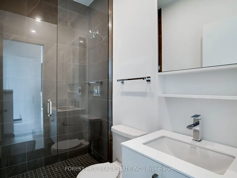 88 Queen St E #702 — Photo 19