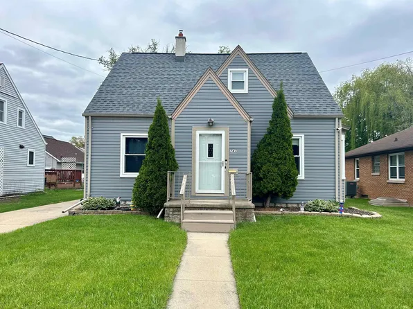 747 De Pere St, Menasha, WI 54952