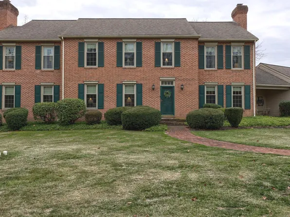 530 Northlawn Dr, Lancaster, PA 17603