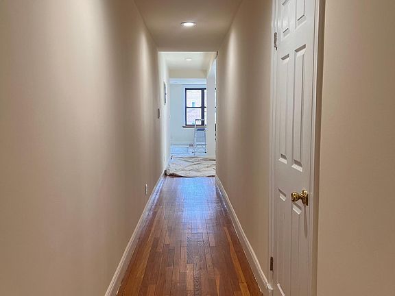 5th image of 65 Lincoln Blvd #B