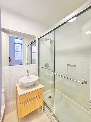 Sold by Oxford Property Group | media 10