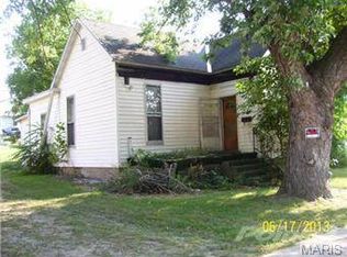 2204 Spruce St, Hannibal, MO 63401