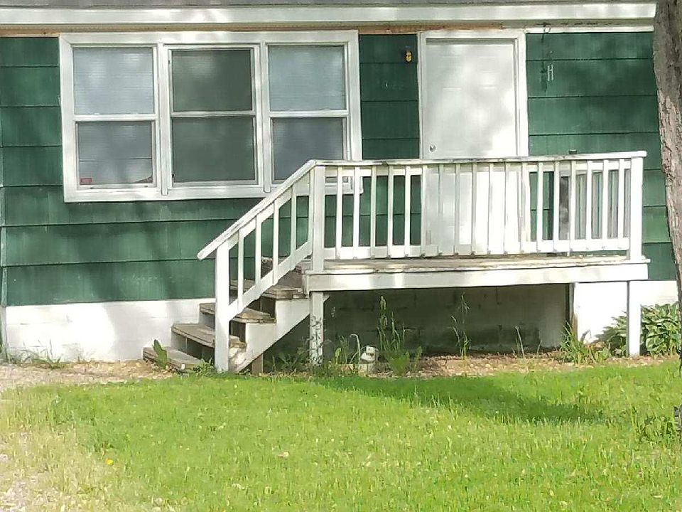 2nd image of 2322 Sherman St