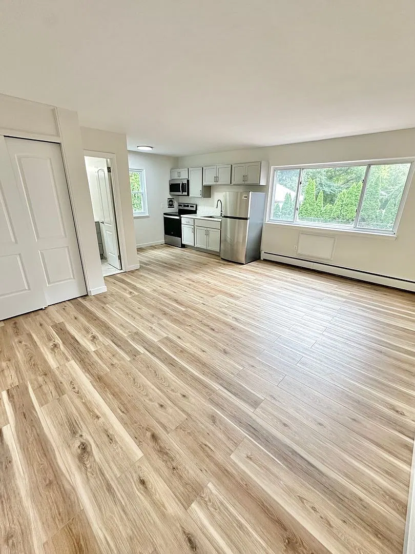 53 Curtin Ave. — Photo 1