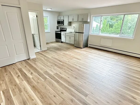 53 Curtin Ave., 53 Curtin Ave #B5, New Britain, CT 06053