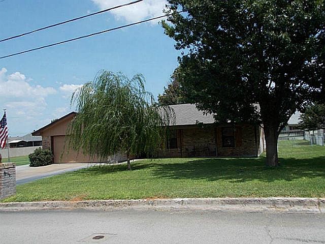 1st image of 1103 Harbor Lakes Dr