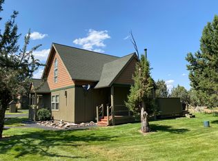 8815 SW Canyon Wren Ct, Redmond, OR 97756
