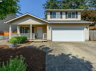 2147 NE Village Ct, McMinnville, OR 97128